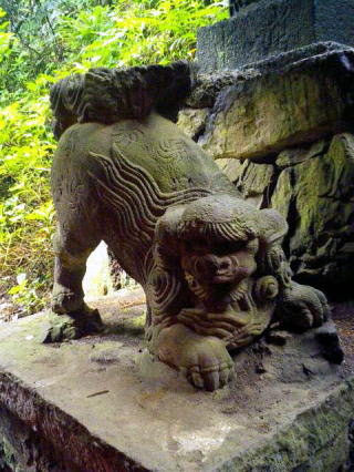 栃木市・大平山神社の狛犬