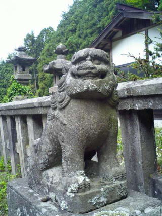 那須町・境の明神の狛犬