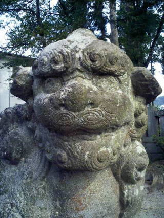 日光市大杉神社内・虚空蔵尊の狛犬